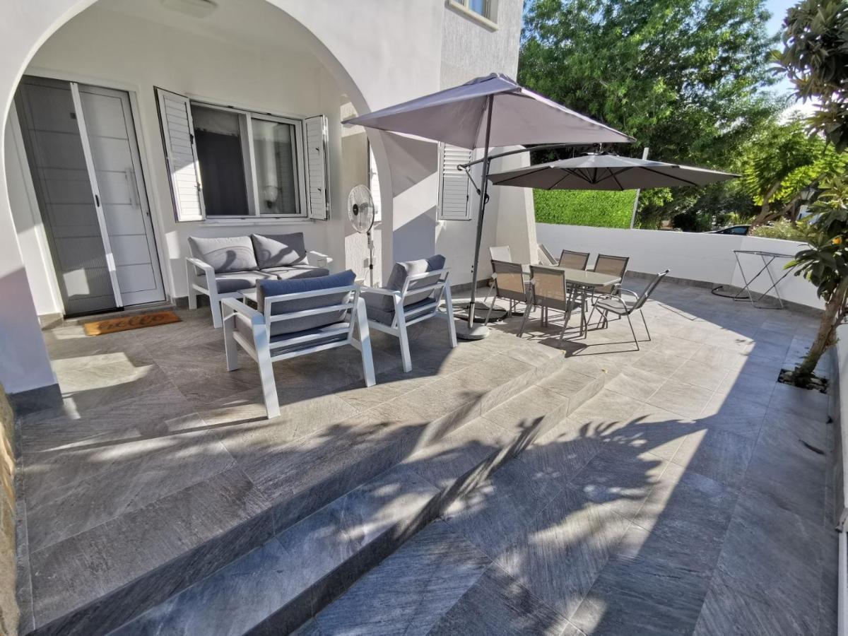 Paphos Gardens Apartment Exterior photo
